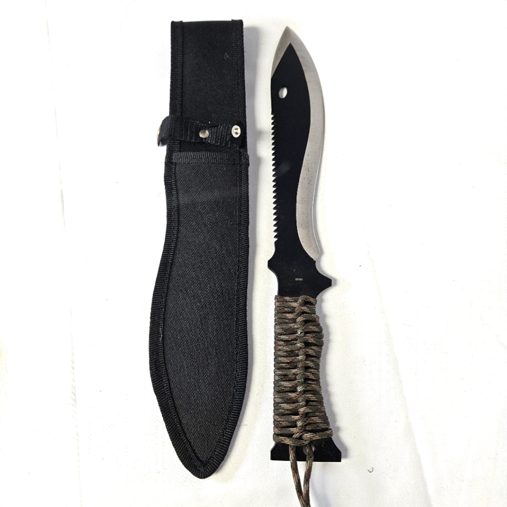 Tactical Black‎ and Silver Survival Knife